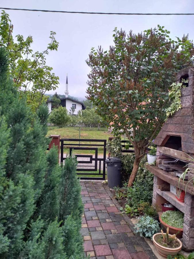 Vacation Home "Cehic" Kulen Vakuf Luaran gambar